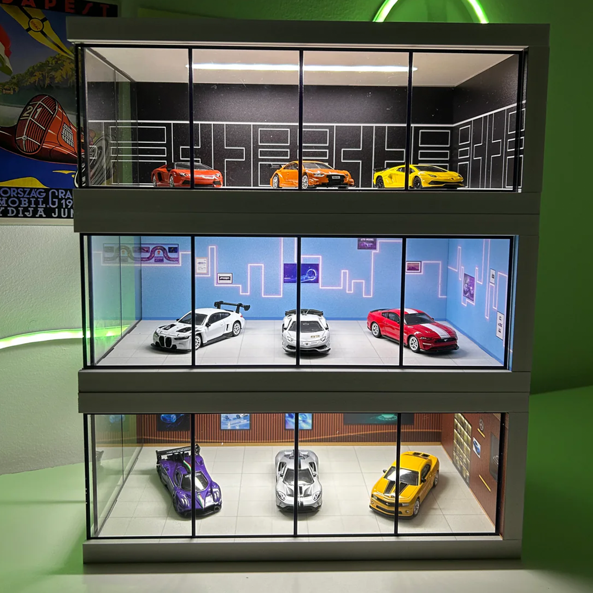 Premium Collectors’ Diorama